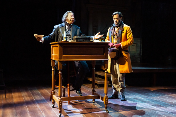 Photos: First Look at A CHRISTMAS CAROL at Alley Theatre Image