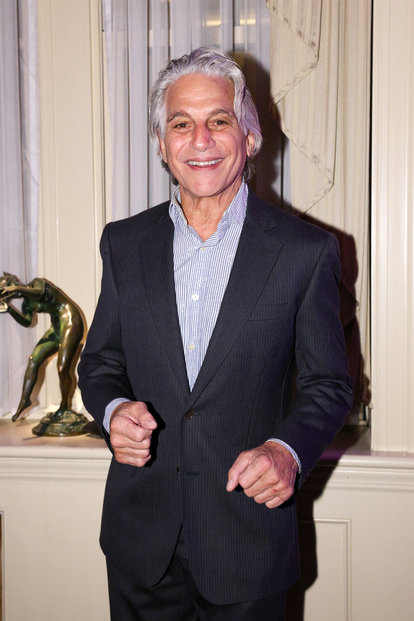 Photos: SOME LIKE IT HOT Hosts Star-Studded Special Preview Performance Image