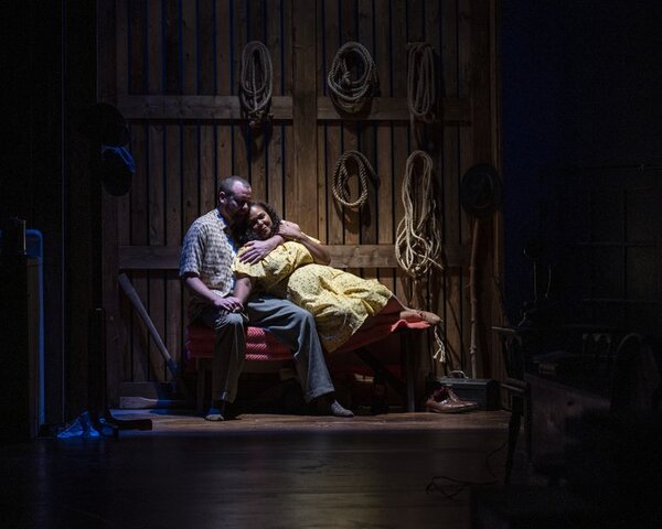 Photos: First Look at THE RAINMAKER at 1st Stage Image