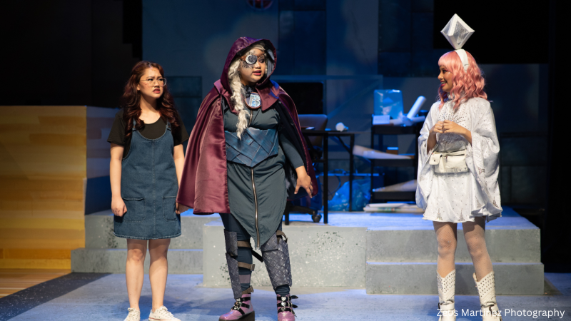 Carlo Vergara's INDAYUGANG BANAL Streams Online, Now Thru Nov. 27 Image
