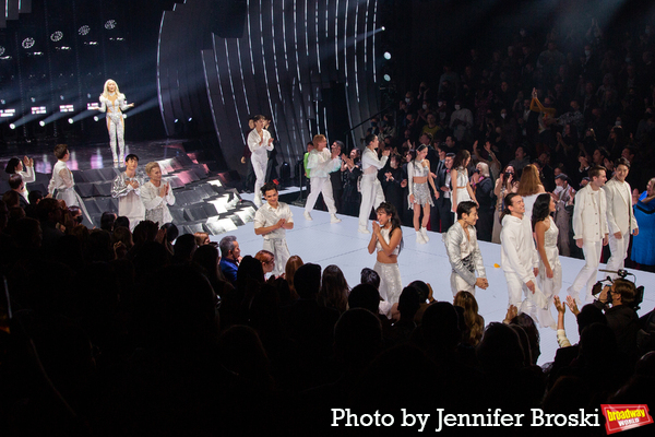 Photos: KPOP Company Takes Opening Night Bows  Image