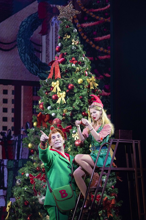 Photos/Video: First Look at ELF THE MUSICAL, Now Playing in London Image