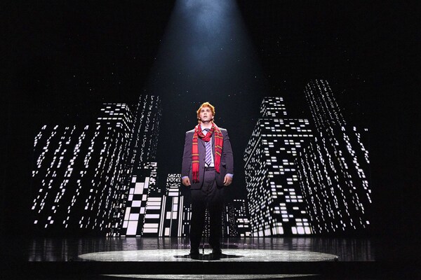 Photos/Video: First Look at ELF THE MUSICAL, Now Playing in London Image
