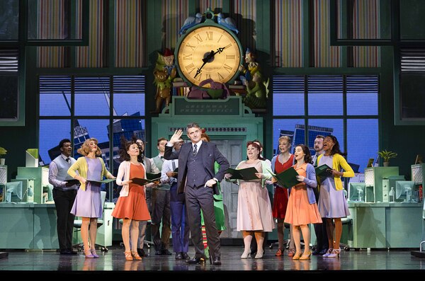 Photos/Video: First Look at ELF THE MUSICAL, Now Playing in London Image