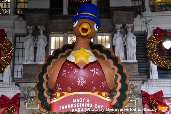 Photos: FUNNY GIRL, A BEAUTIFUL NOISE, and More Rehearse For the Macy's Thanksgiving Day Parade Image