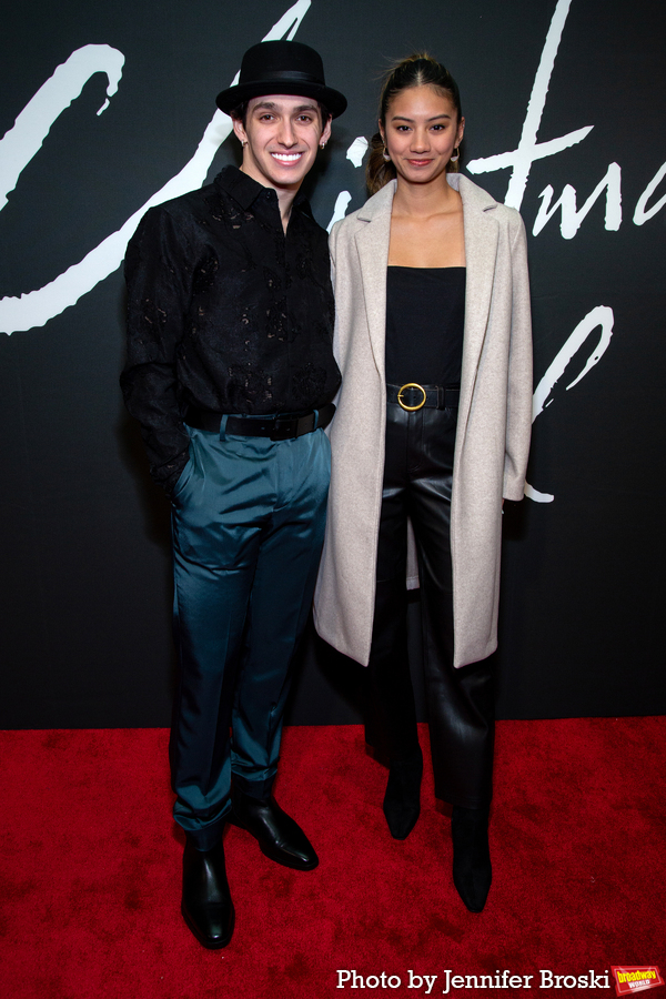 Photos: On the Red Carpet at Opening Night of A CHRISTMAS CAROL Image