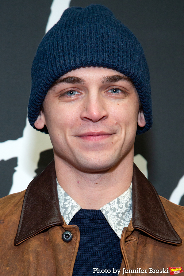 Photos: On the Red Carpet at Opening Night of A CHRISTMAS CAROL Image