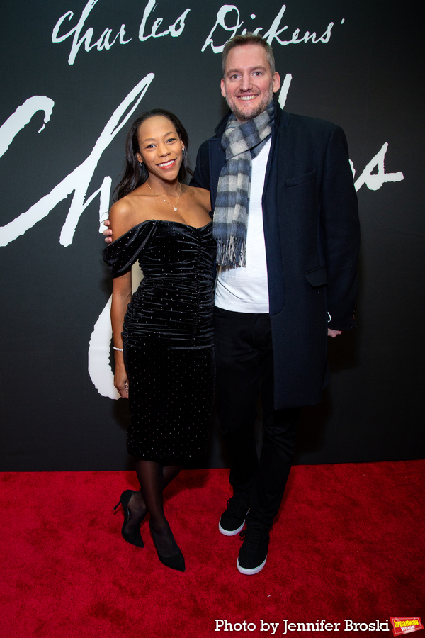 Photos: On the Red Carpet at Opening Night of A CHRISTMAS CAROL Image