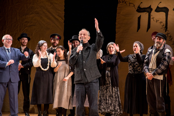 Photos: Inside Opening Night of FIDDLER ON THE ROOF in Yiddish Image