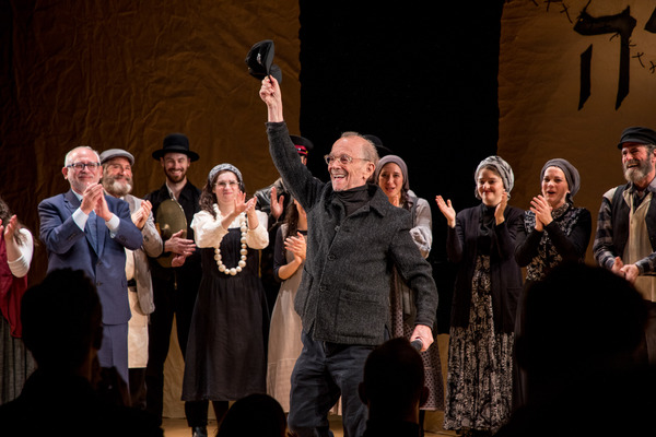 Photos: Inside Opening Night of FIDDLER ON THE ROOF in Yiddish Image