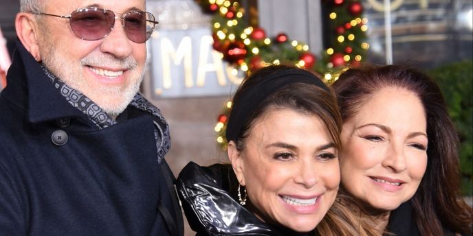 Photos: Gloria Estefan, The Radio City Rockettes, and More Rehearse For the Macy's Thanksgiving Day Parade Photo