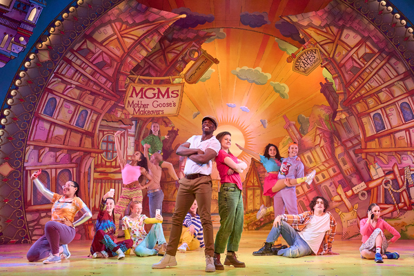 Photos: First Look at MOTHER GOOSE at Hackney Empire 