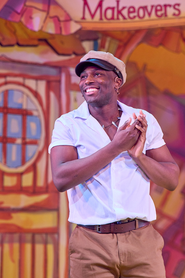 Photos: First Look at MOTHER GOOSE at Hackney Empire Image