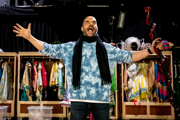 Photos: Inside Rehearsal For ALADDIN at Wolverhampton Grand Image