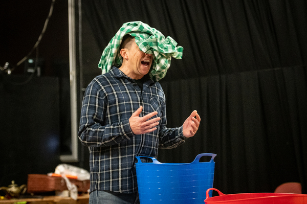 Photos: Inside Rehearsal For ALADDIN at Wolverhampton Grand Image