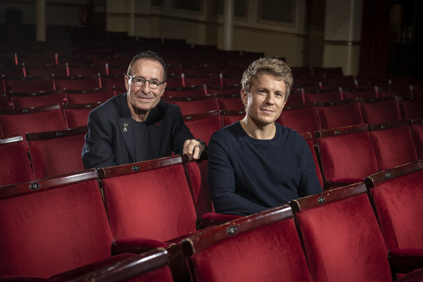 Photos: Peter James Meets George Rainsford, His New Roy Grace, on Stage at Theatre Royal Brighton Image