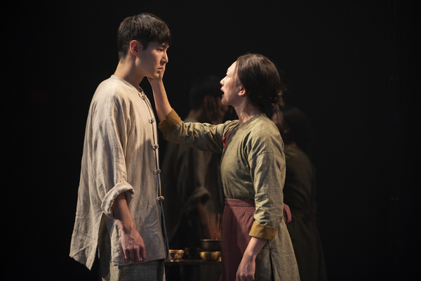 Photos: First Look at THE FAR COUNTRY World Premiere at Atlantic Theater Company Image