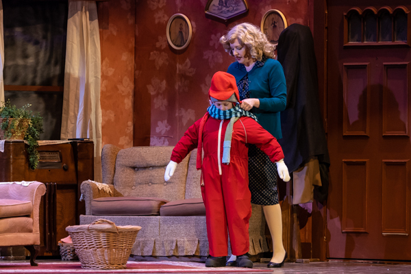 Photos: Inside MVAC & MTVarts' A CHRISTMAS STORY Image