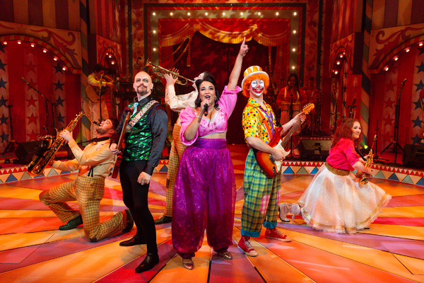 Photos: First Look At GOLDILOCKS AND THE THREE BEARS At The New Wolsey Theatre Ipswich 