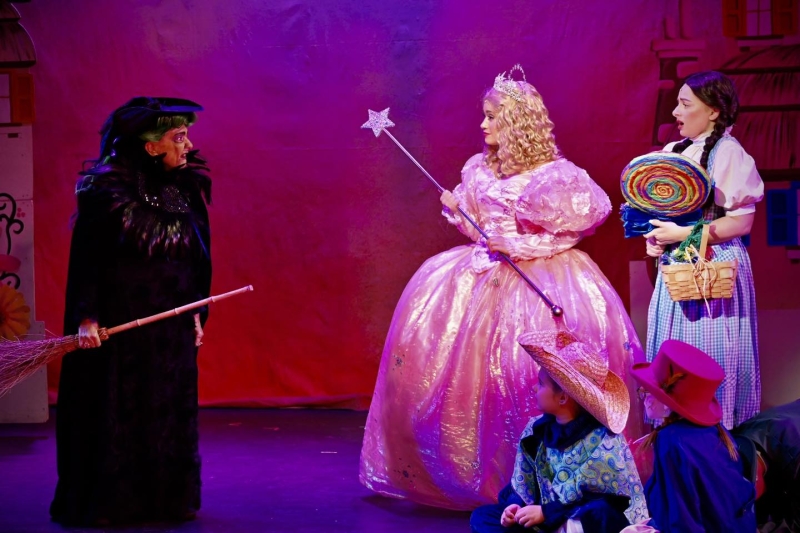 Review: THE WIZARD OF OZ at CM Performing Arts Center Image