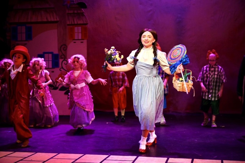 Review: THE WIZARD OF OZ at CM Performing Arts Center Image