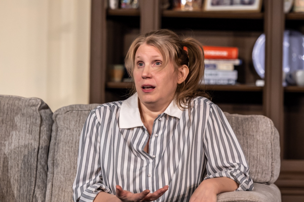 Photos: First look at Curtain Players' GOODBYE FREDDY Image