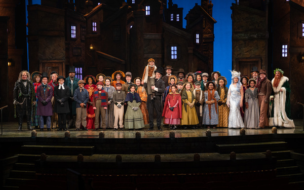 Photos: First Look at A CHRISTMAS CAROL at Milwaukee Repertory Theater 