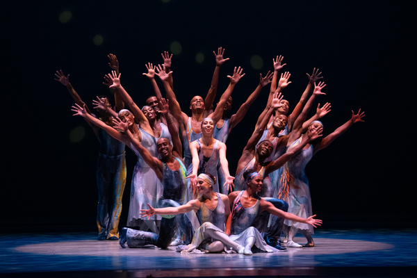 Photos: See LaChanze, Ryan Jamaal Swain & More at Alvin Ailey American Dance Theater's Opening Night Gala Image