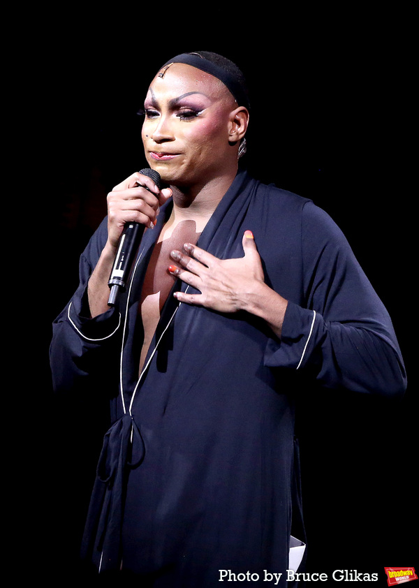 Photos: The Cast of AIN'T NO MO' Takes Their Opening Night Bows Image