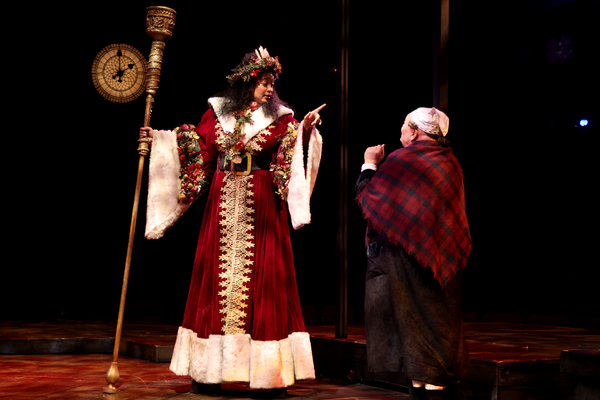 Photos: Get a First Look at A CHRISTMAS CAROL at North Shore Music Theatre Image