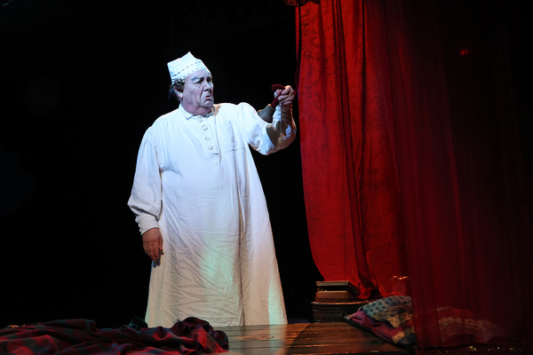 Photos: Get a First Look at A CHRISTMAS CAROL at North Shore Music Theatre Image