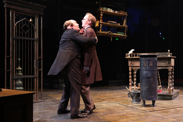Photos: Get a First Look at A CHRISTMAS CAROL at North Shore Music Theatre Image