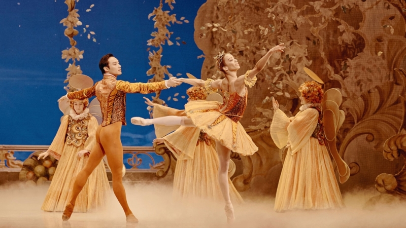 Review: Les Grands Ballets Canadiens' Presentation of THE NUTCRACKER at the National Arts Centre Image