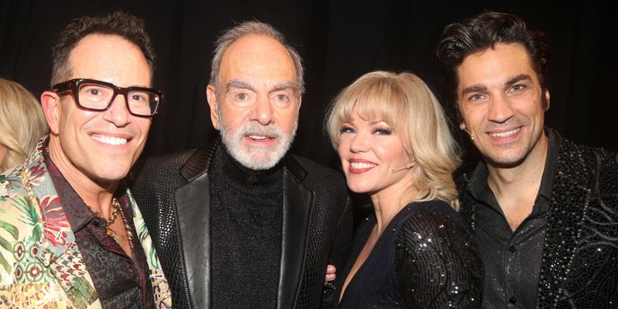 Photos: Neil Diamond Performs and Meets With the Cast at Opening Night of A BEAUTIFUL NOISE Photo