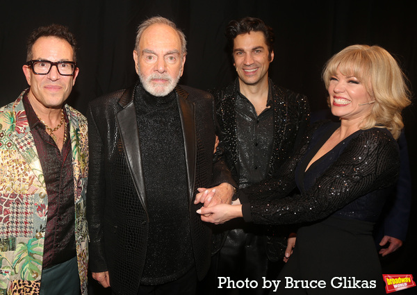 Photos: Neil Diamond Performs and Meets With the Cast at Opening Night of A BEAUTIFUL NOISE Image