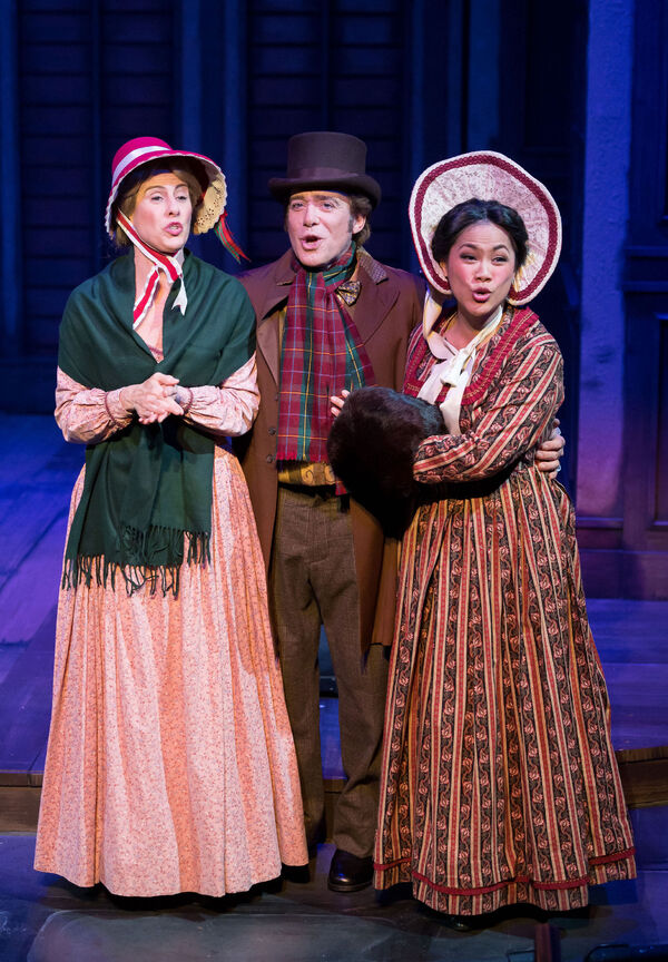 Photos: First Look at Ensemble Theatre Company's A CHRISTMAS CAROL Image