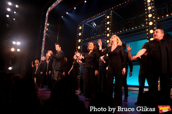 Will Swenson and The Cast of "A Beautiful Noise" Photo