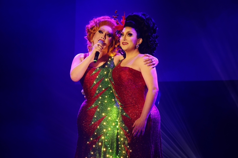 Review: THE JINKX & DELA HOLIDAY SHOW At Town Hall Is The Annual Holiday Show People Should See  Image