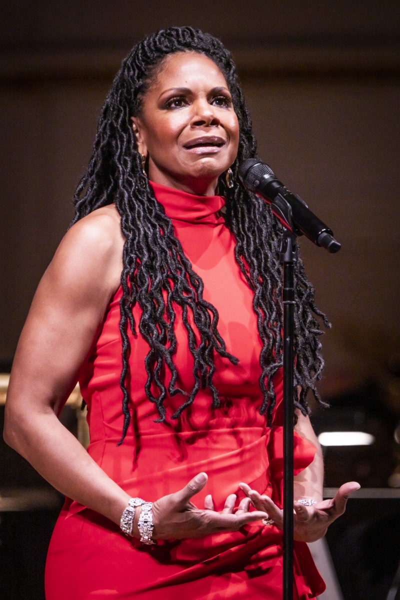 Review: AUDRA MCDONALD Gives Grace And Has Fun At Carnegie Hall Image