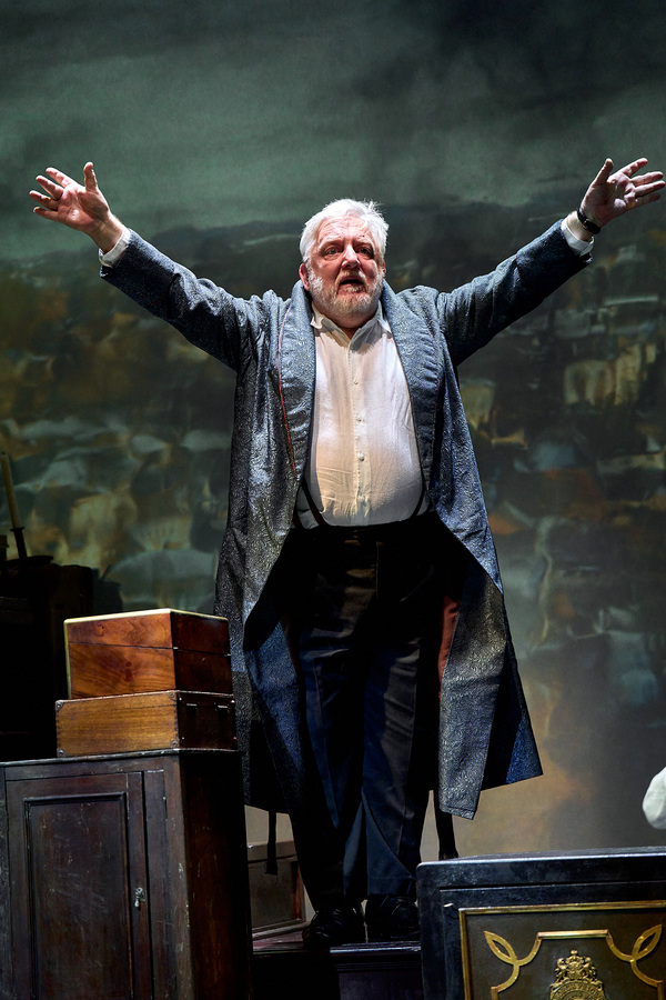 Photos: First Look at Simon Russell Beale and More in A CHRISTMAS CAROL at the Bridge Theatre Image