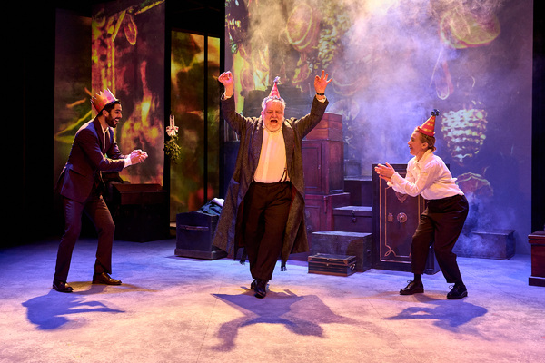 Photos: First Look at Simon Russell Beale and More in A CHRISTMAS CAROL at the Bridge Theatre Image