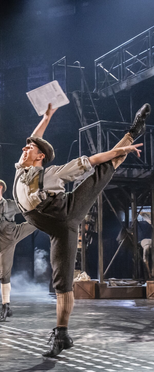 Photos: First Look at NEWSIES, Opening Tonight at Troubadour Wembley Park Image