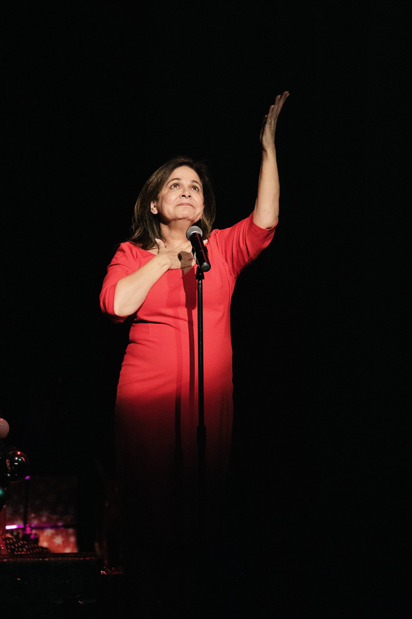 Photos: Carly Hughes, Gabrielle Ruiz & More Help Raise $50,000 For The Homeless In LA at Broadway To The Rescue Image