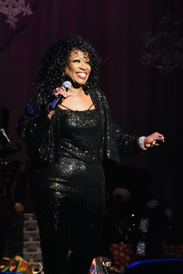 Photos: Carly Hughes, Gabrielle Ruiz & More Help Raise $50,000 For The Homeless In LA at Broadway To The Rescue Image