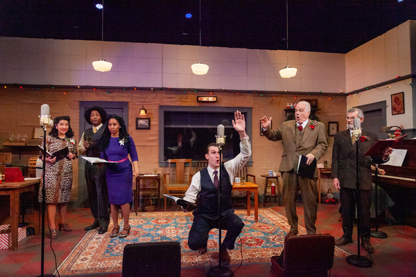 Photos: First Look At IT'S A WONDERFUL LIFE: A LIVE RADIO PLAY At The Gamm Theatre Image