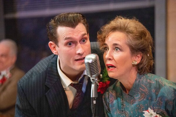 Photos: First Look At IT'S A WONDERFUL LIFE: A LIVE RADIO PLAY At The Gamm Theatre Image