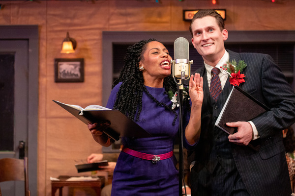 Photos: First Look At IT'S A WONDERFUL LIFE: A LIVE RADIO PLAY At The Gamm Theatre 