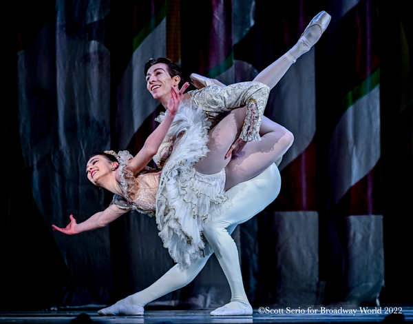 Photos: First Look at THE NUTCRACKER at The Academy of Music 