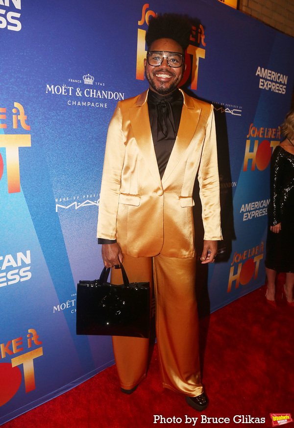 Photos: On the Red Carpet of SOME LIKE IT HOT Opening Night Image