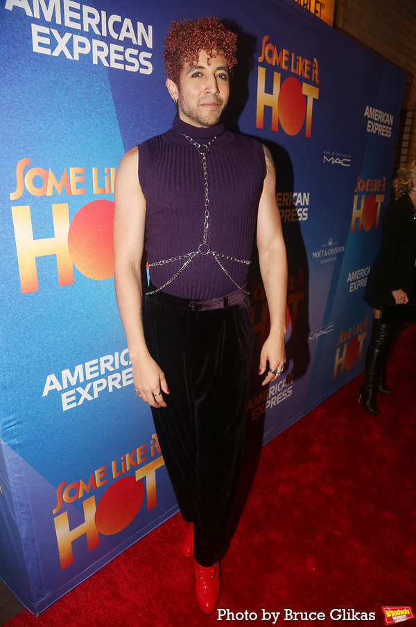 Photos: On the Red Carpet of SOME LIKE IT HOT Opening Night Image